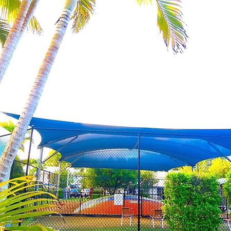 Apartment In 4* Resort - Pool Views - Great Location Noosaville Exteriör bild